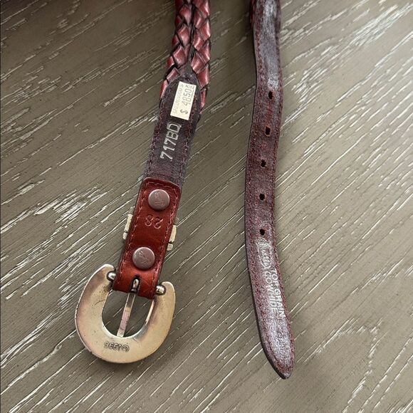 Justin Boots VNTG 1996 Brown Leather Belt Silver Buckle Conchos Western Size 28 - Picture 5 of 16